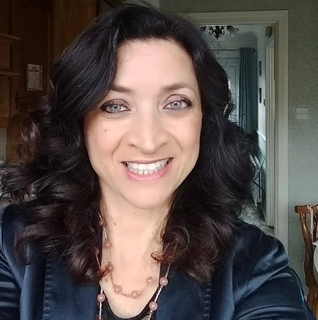 Dr Stefania Faraone, Italian tutor